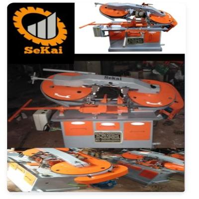 Bandsaw Machine